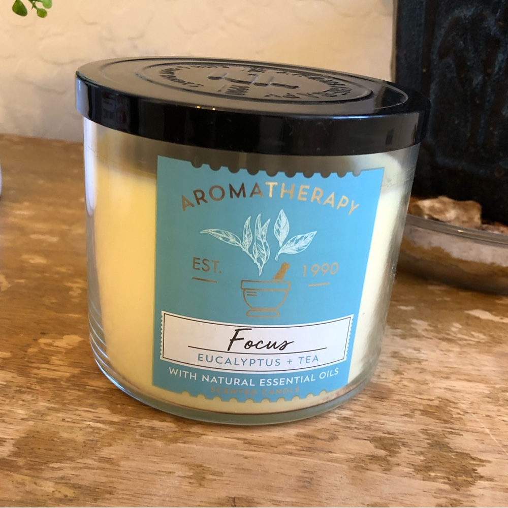 B&BW Aromatherapy 3-Wick Candle FOCUS Eucalyptus & Tea Essential Oils Retired